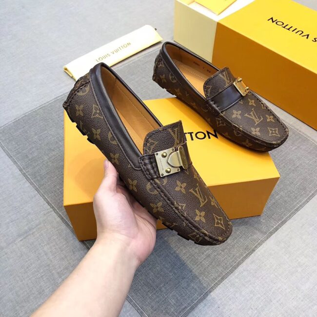 Giày lười nam Louis Vuitton siêu cấp họa tiết khóa màu nâu GLLV23