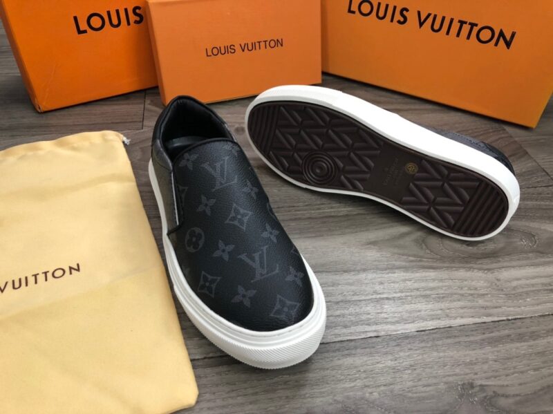 Giày lười Louis Vuitton siêu cấp họa tiết hoa đen GLLV03