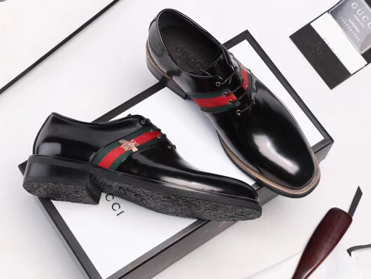 Địa chỉ bán giày Gucci chính hãng uy tín số 1 tại TP.HCM – Hà Nội