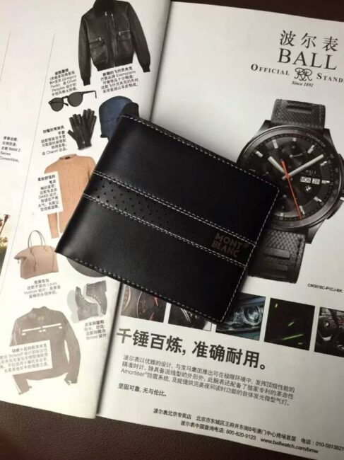 Ví Montblanc siêu cấp nam dáng ngắn họa tiết ngang chấm bi giữa VNM12