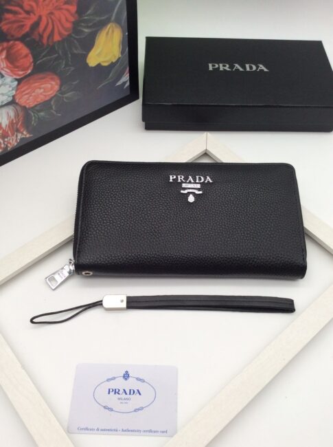 Ví Prada siêu cấp nam dáng dài logo trắng VNV02