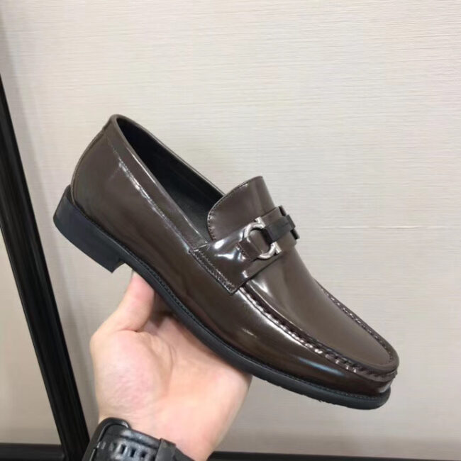 Giày lười Salvatore Ferragamo siêu cấp họa tiết logo màu nâu GNSF02