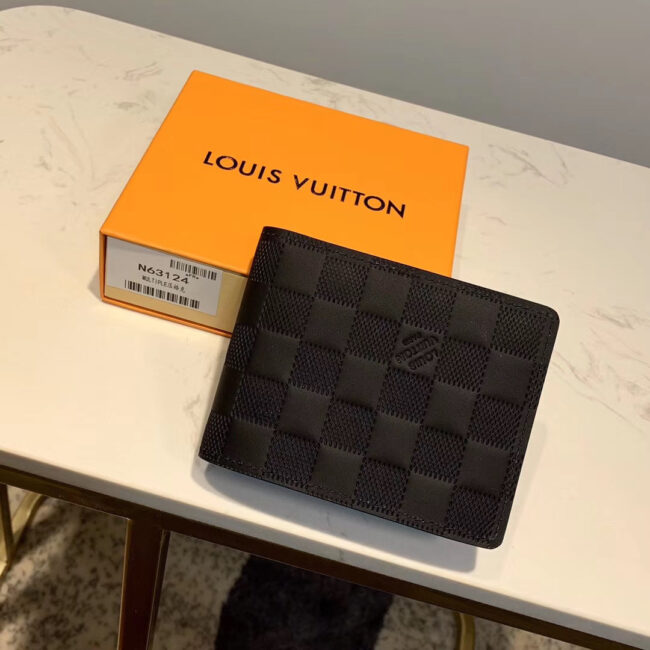 Ví nam Louis Vuitton like auhọa tiết caro dập chìm VNLV14