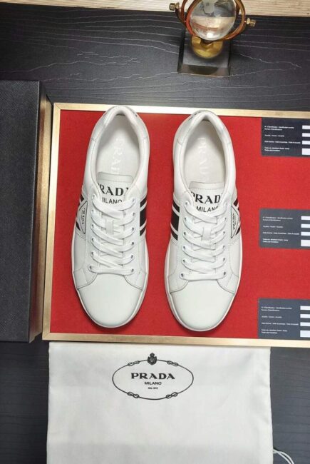 Giày Prada nam siêu cấp họa tiết viền kẻ đen màu trắng GLP11