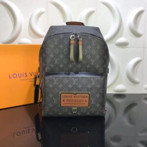 Balo nam Louis Vuitton like au hoa tiet hoa den bllv06 (1)