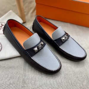 Giày lười Hermes like auth họa tiết móc khóa màu ghi nâu GLH24