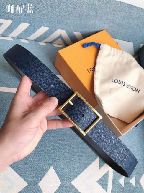 Thắt lưng Louis Vuitton like au mặt khóa kim chữ nhật viền khắc logo vàng TLLV38