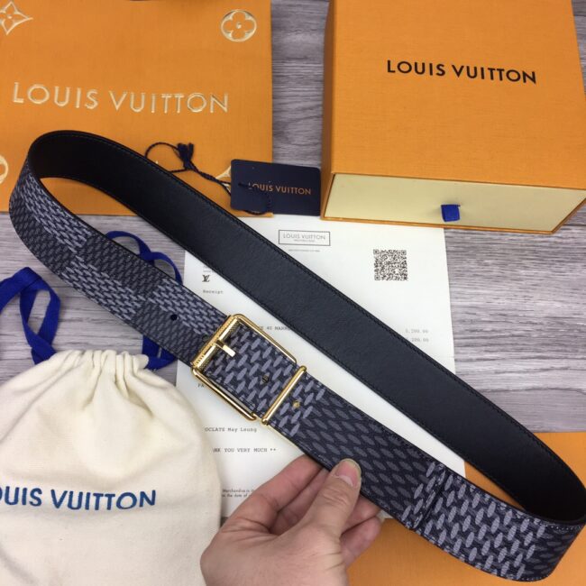 Thắt lưng Louis Vuitton like au hoạ tiết caro mới khoá kim TLLV40