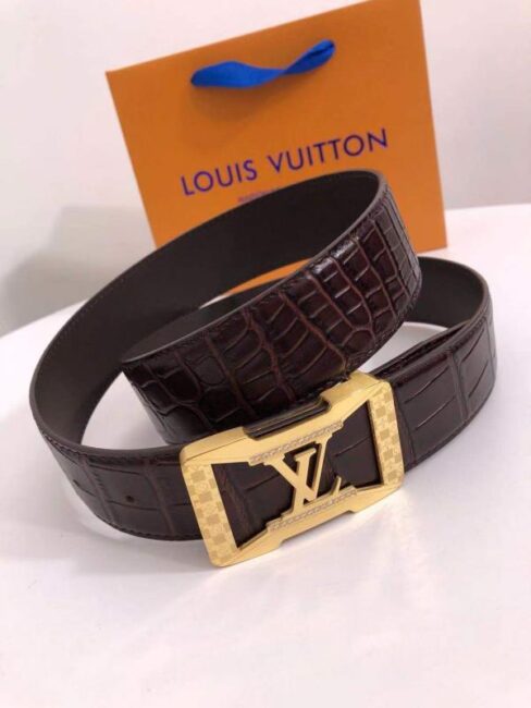 Thắt lưng nam Louis Vuitton siêu cấp hoạ tiết logo lồng đính đá TLLV43